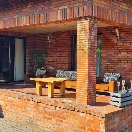 Ceglany Pod Lasem Villa